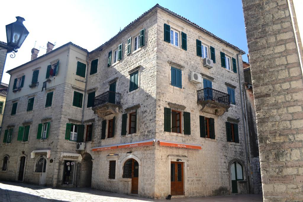 La Dolce Vita Apartments Kotor Exterior foto